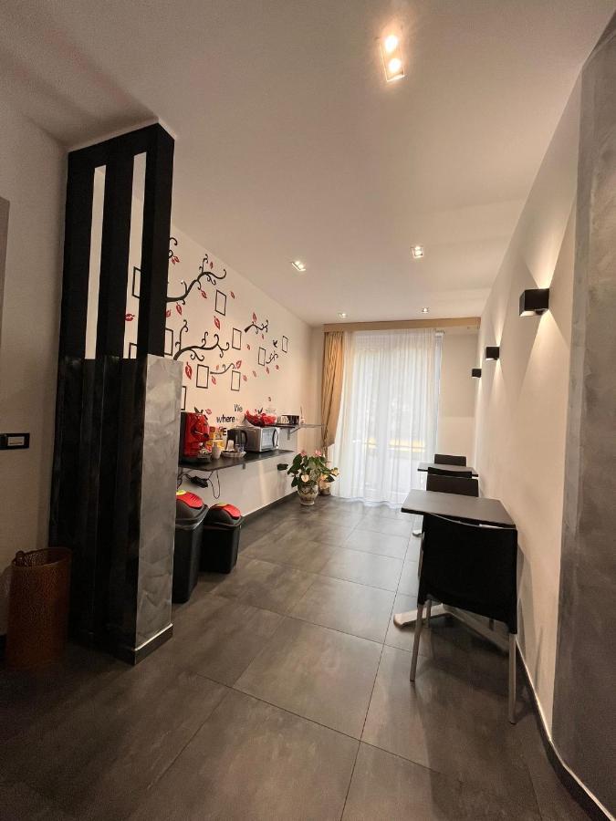 B&B Margherita Messina Buitenkant foto