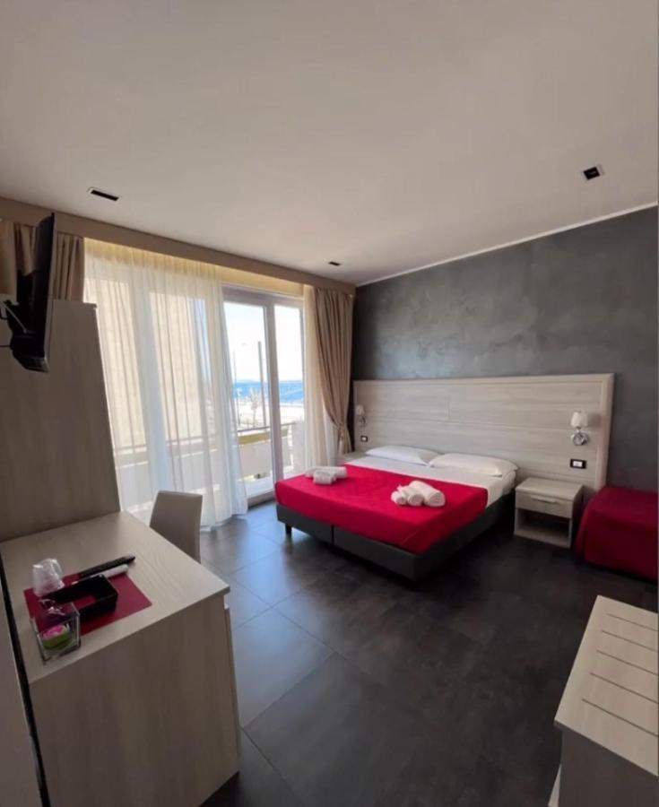 B&B Margherita Messina Buitenkant foto